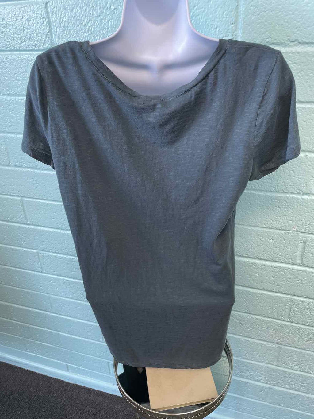 Nordstrom Rack Size M Green Shirt