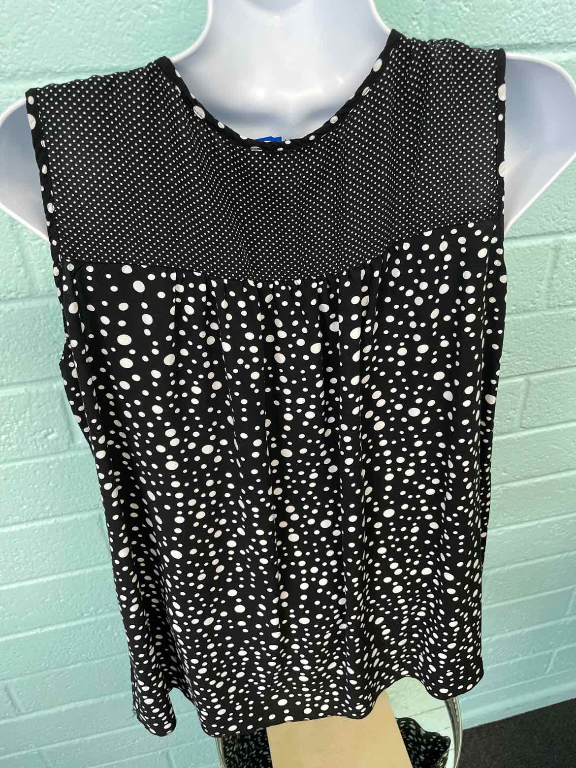 Variations Size L Blue Sleeveless