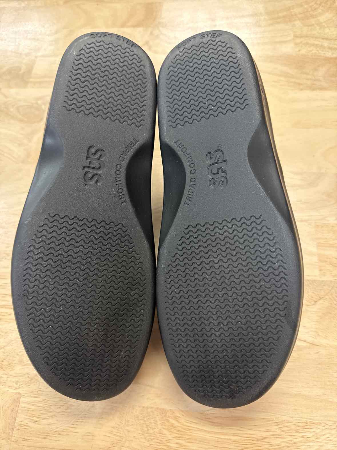 SAS Viva Size 8.5 WW Blue Leather NWOT Slip On