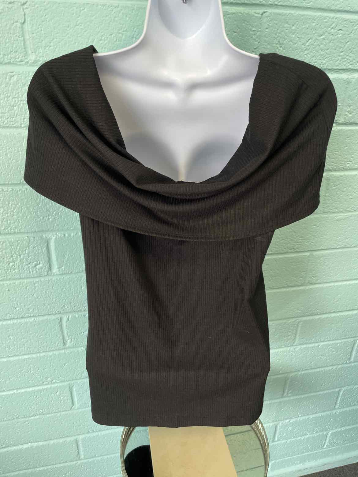 Size L Black Sleeveless