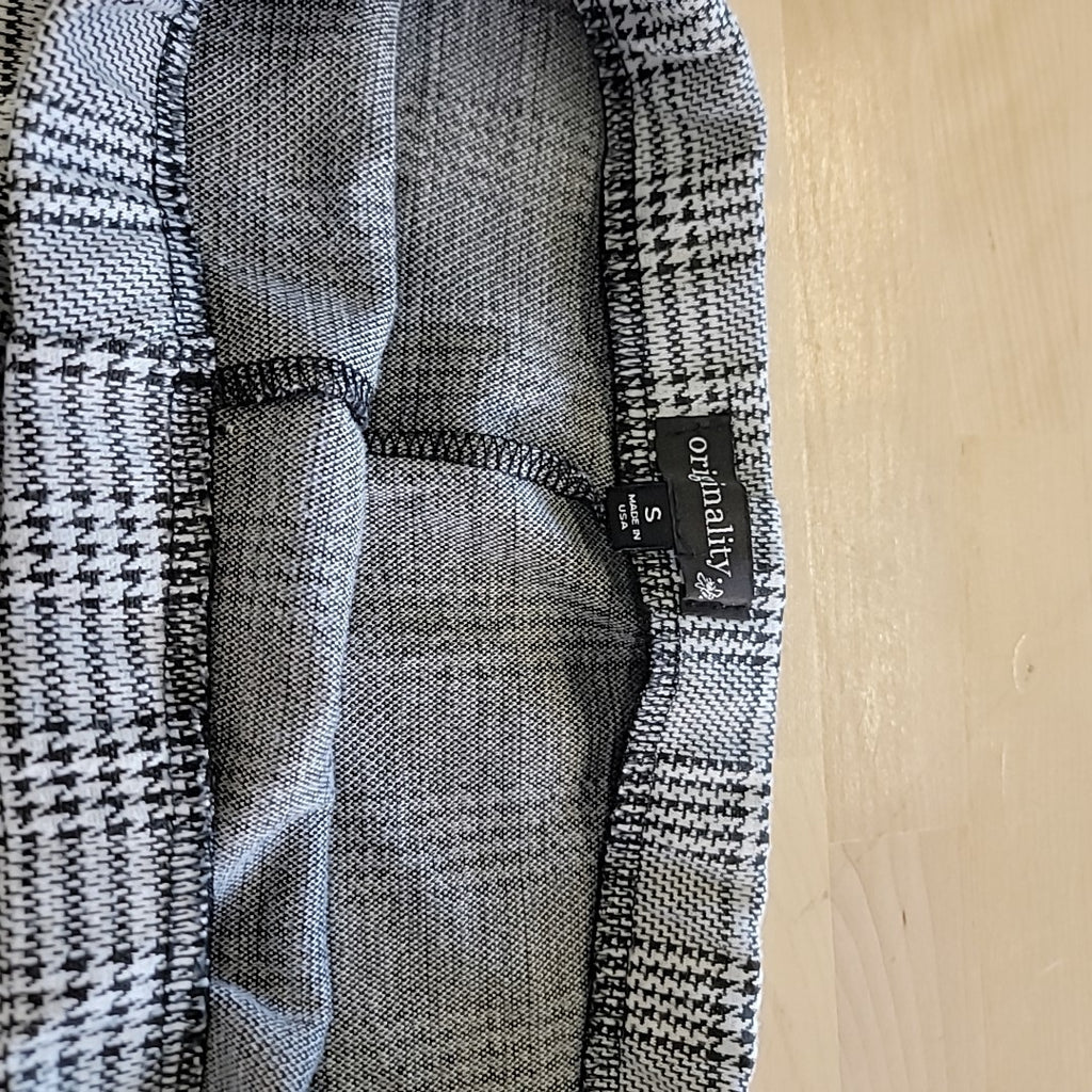 Originality Size S Black White Skirt