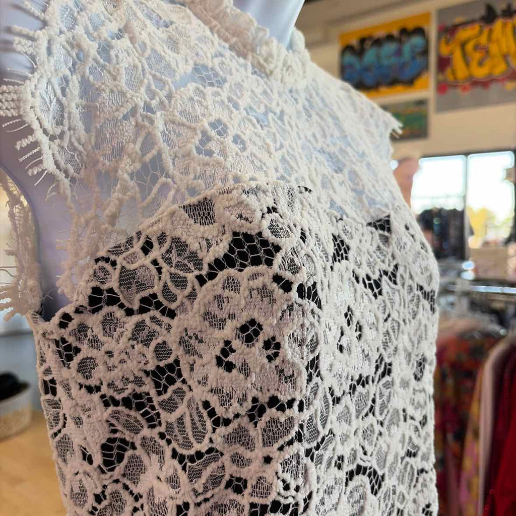 White House Black Market Size 0 White Lace New Blouse