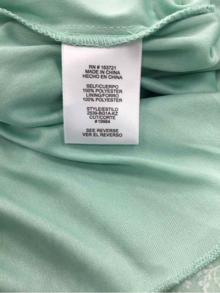 kingston grey Size M Green New Dress