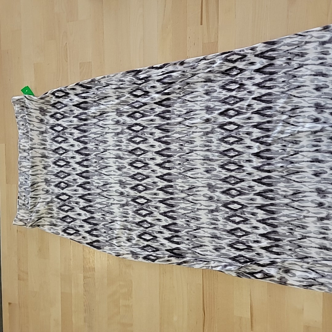 Dalia Size S gray/white Skirt