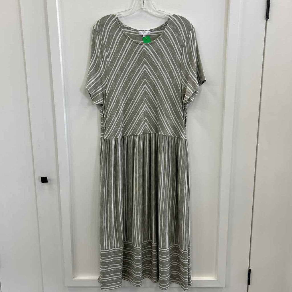 Size L White/Green viscose Poly Spandex Preloved Dress