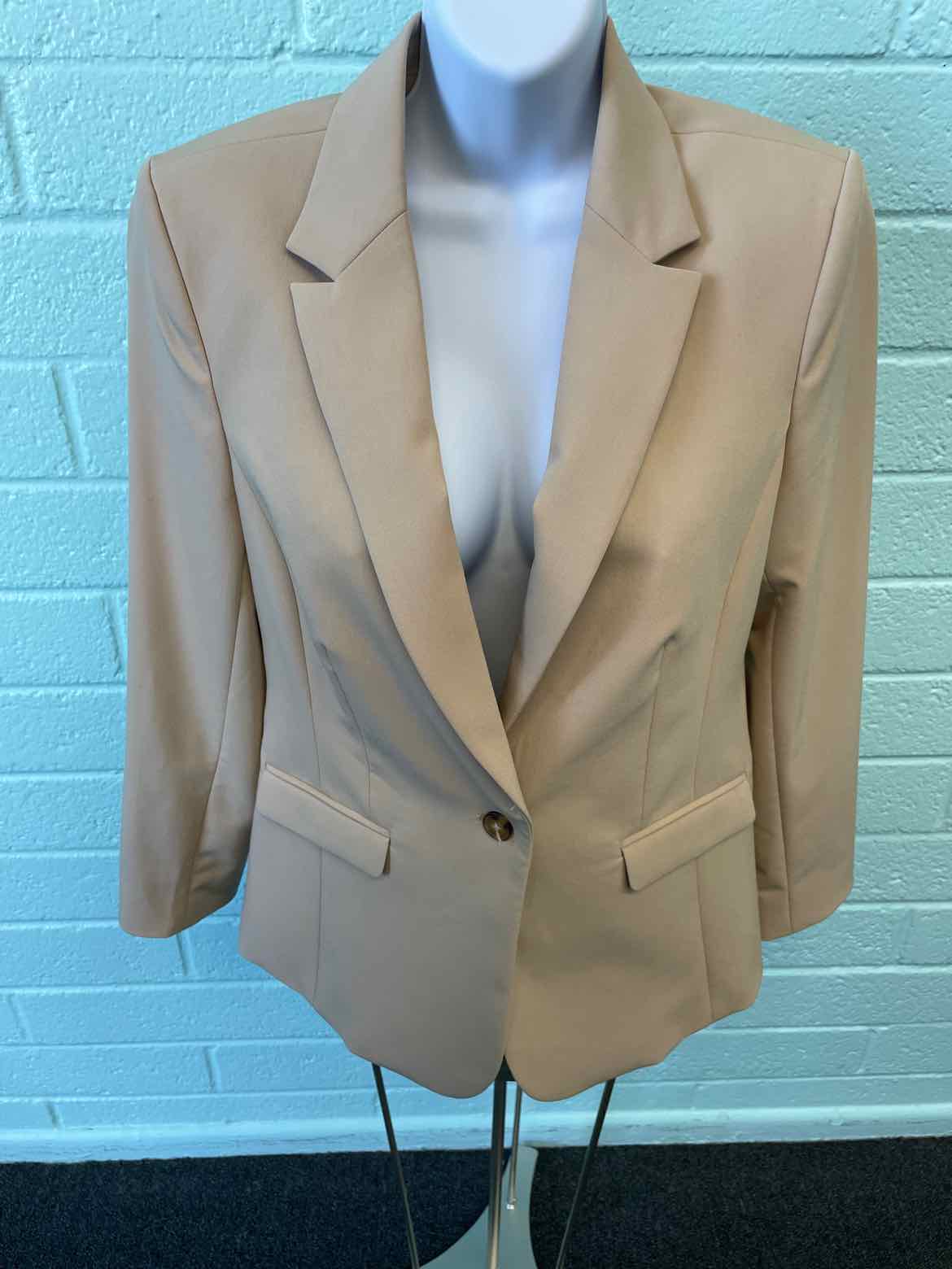 Worthington Size 4 Beige Blazer