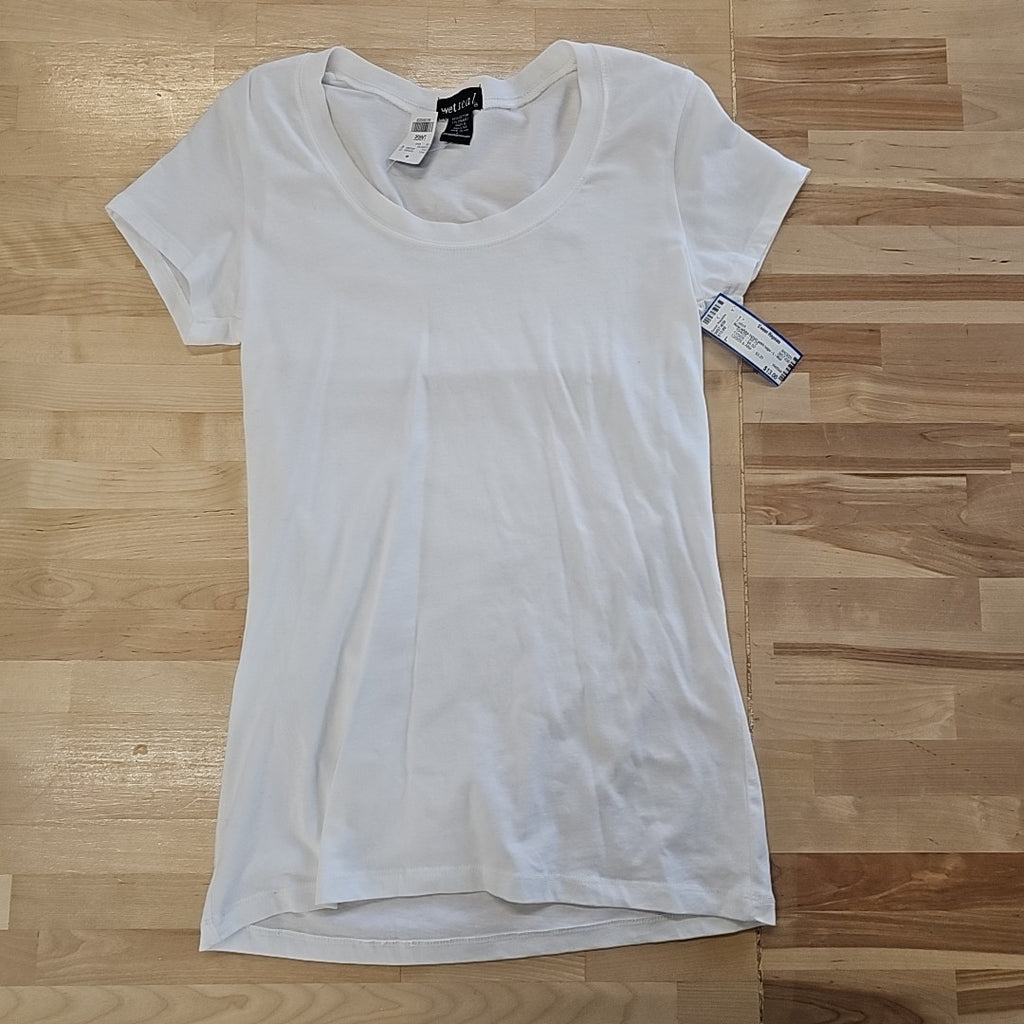 WetSeal Size L White T-shirt