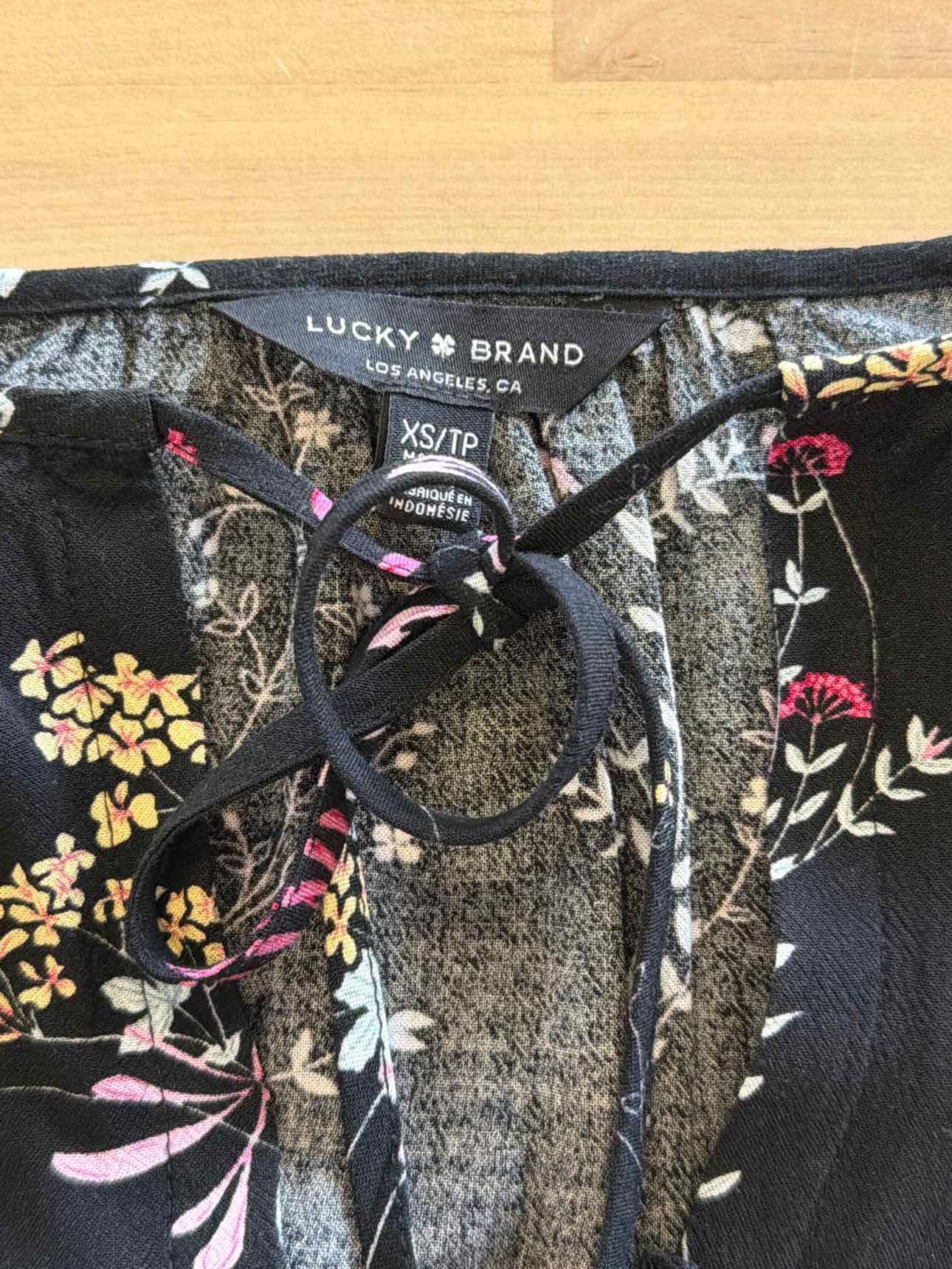 Lucky Brand Size XS Black Sweatshirt