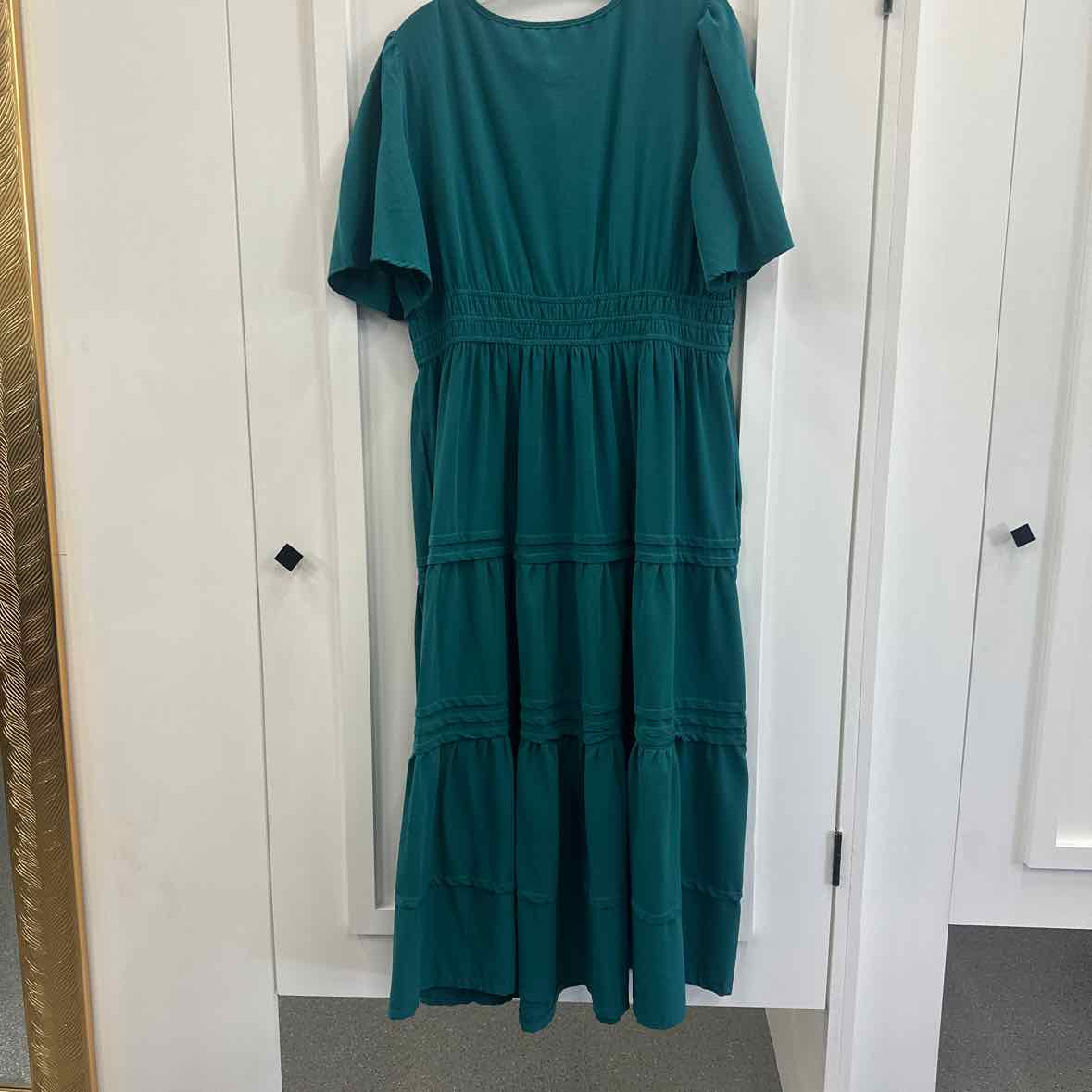 She+Sky Size XL Teal Dress