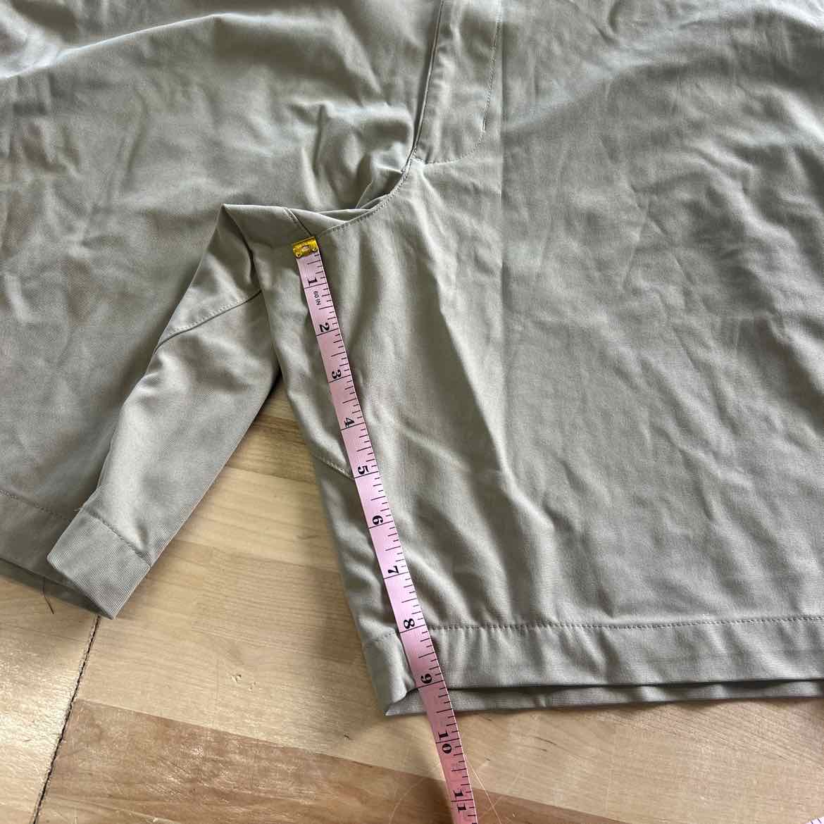 Swisstech Men's Size 40 Tan MENS Shorts