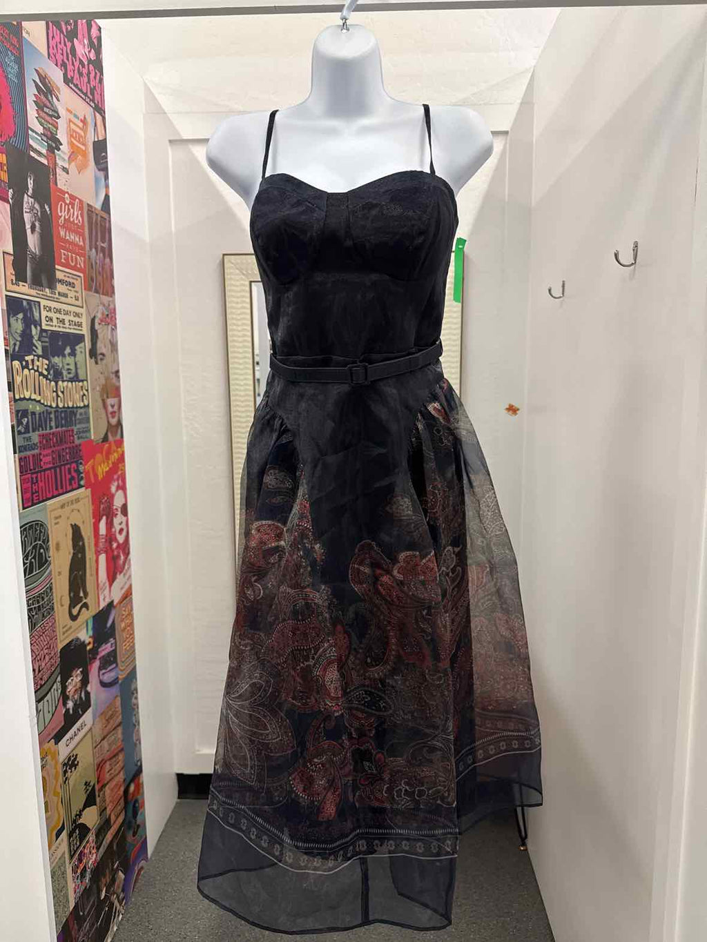 BCBG Size 4 Navy Sweetheart Neck Midi Dress NWOT