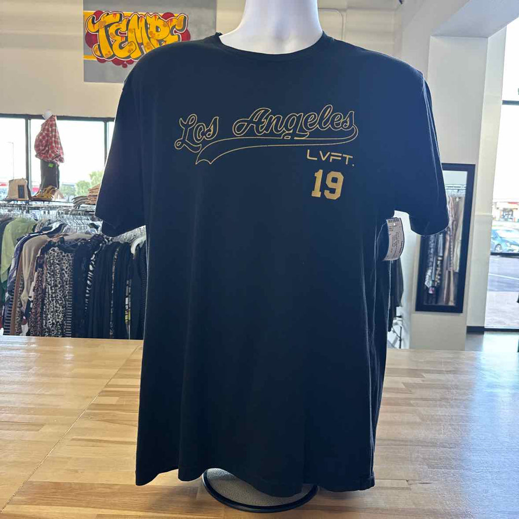 Live fit Men's Size L Black MENS T-shirt