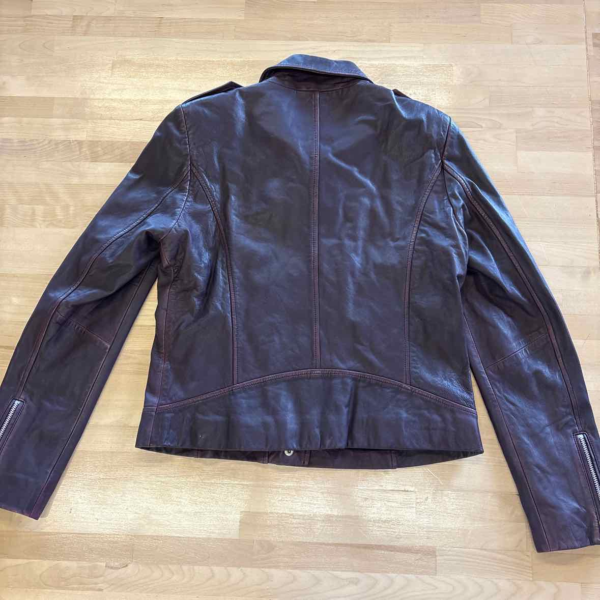 Amaryllis Size L Deep Purple Leather Moto Style Jacket