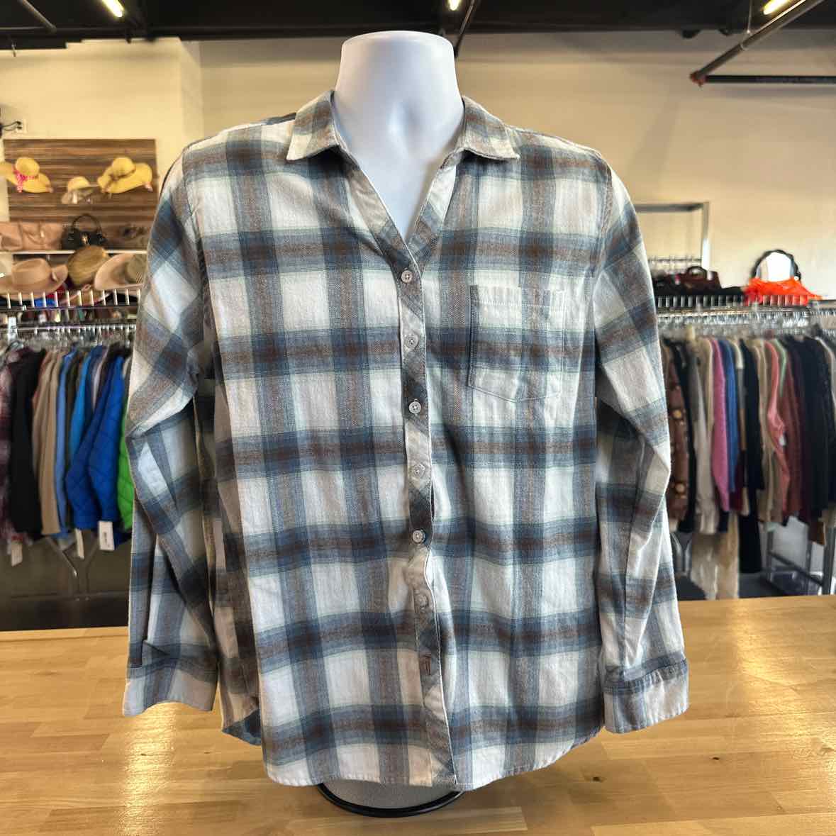 Weatherproof Size L White flannel
