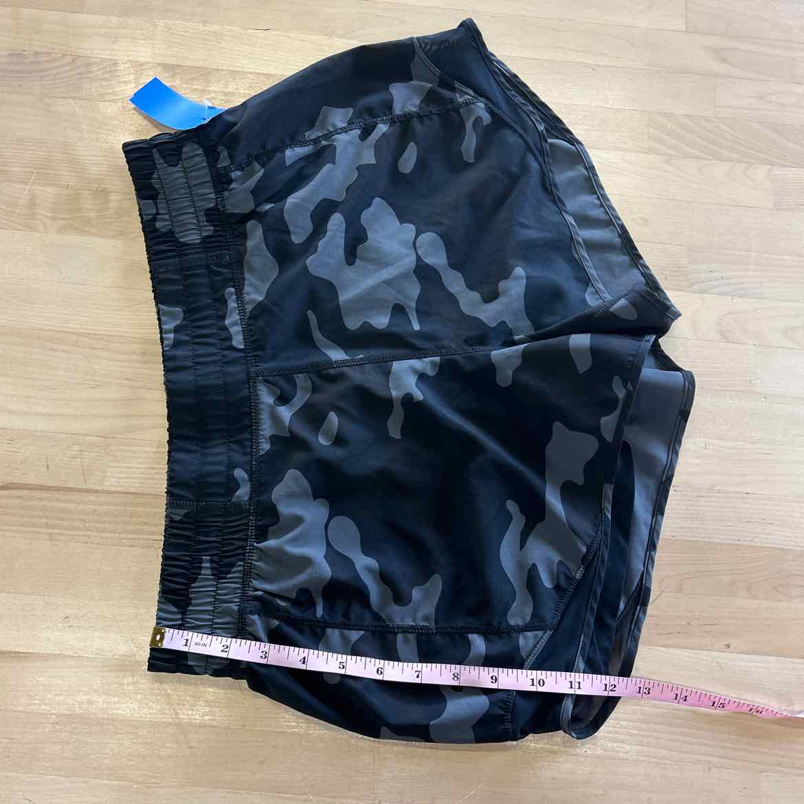 mondetta Women Size M Black Preloved Shorts