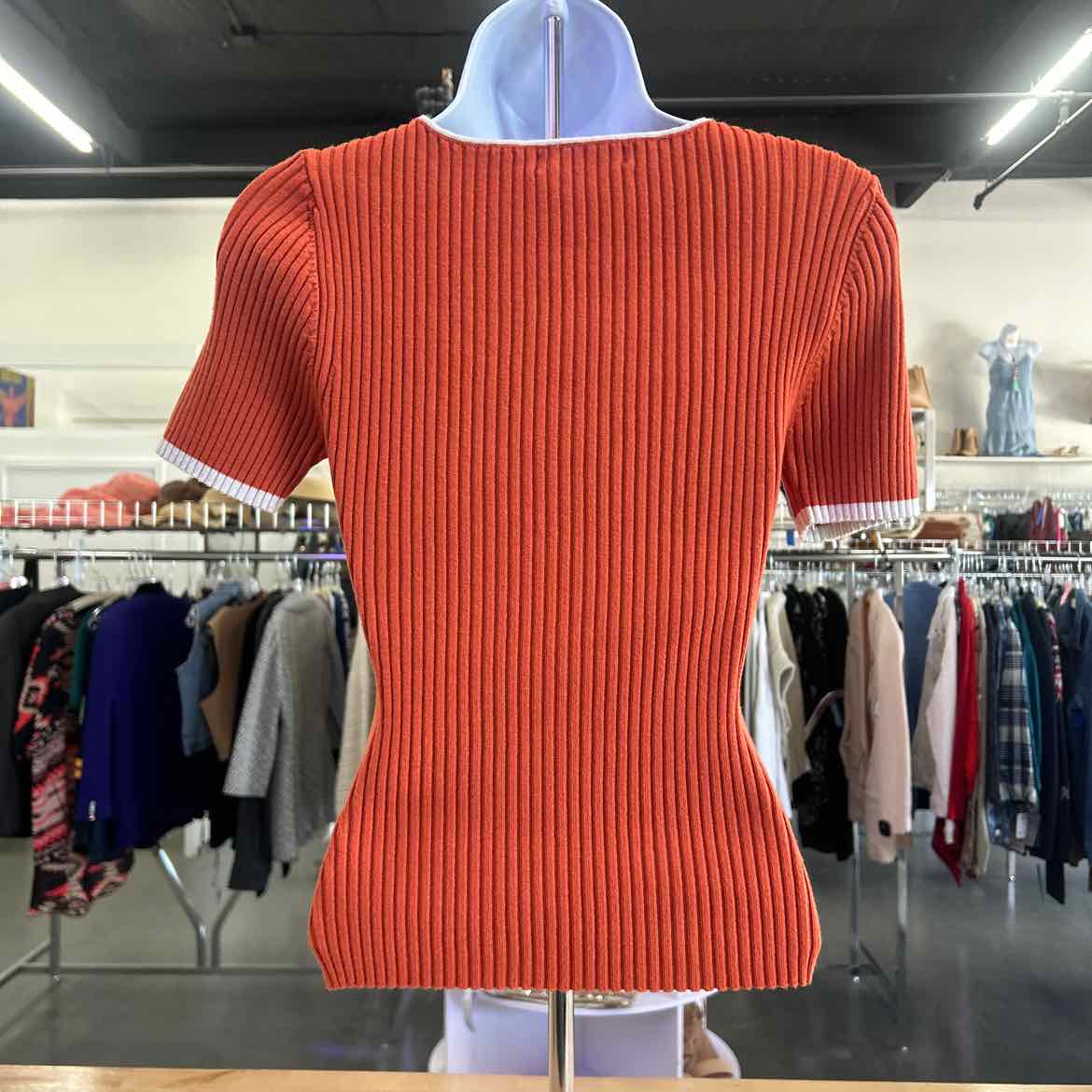 Zesica Size M Orange Preloved Shirt