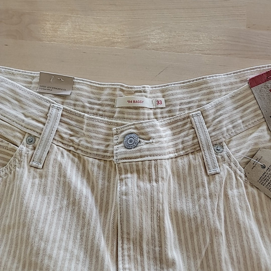 Levi's Size 33 94 Baggy Women's Jeans Lines in the Sand