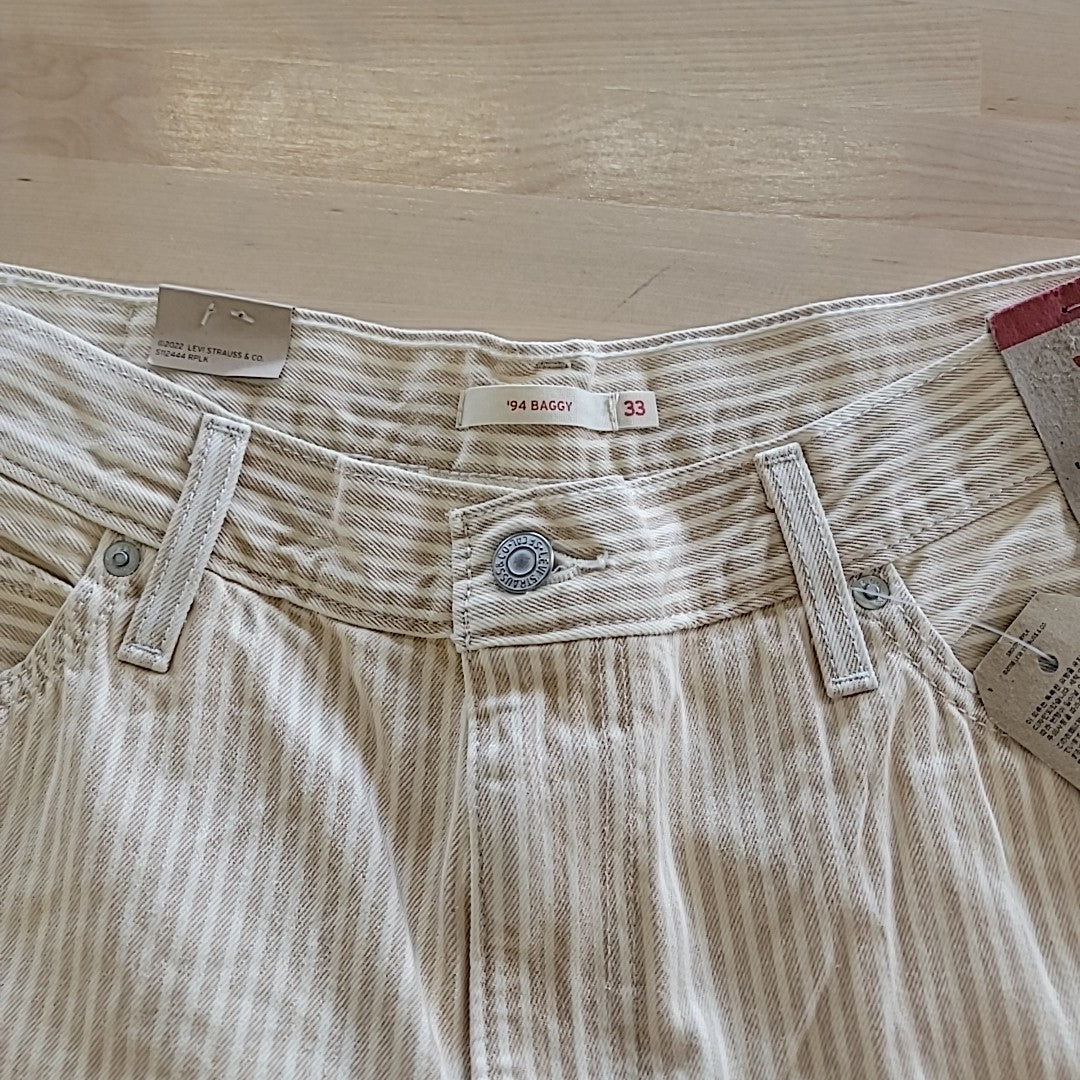 Levi's Size 33 94 Baggy Women's Jeans Lines in the Sand