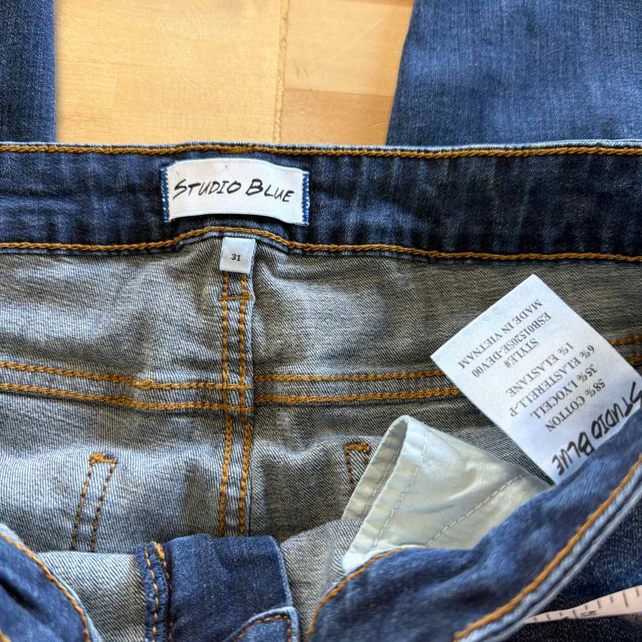 Stupid Blue Size 31 Blue Denim Preloved Jeans
