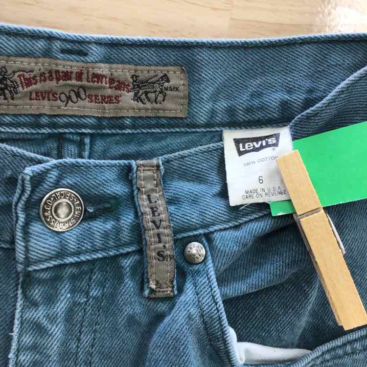 Levi's Size 6 Blue Jeans