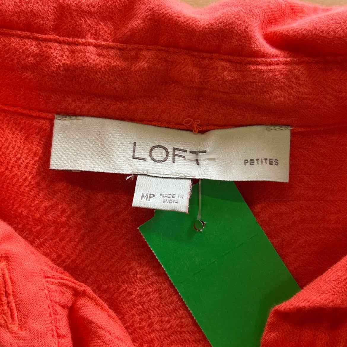 Loft Size M Orange Preloved Button Down SS