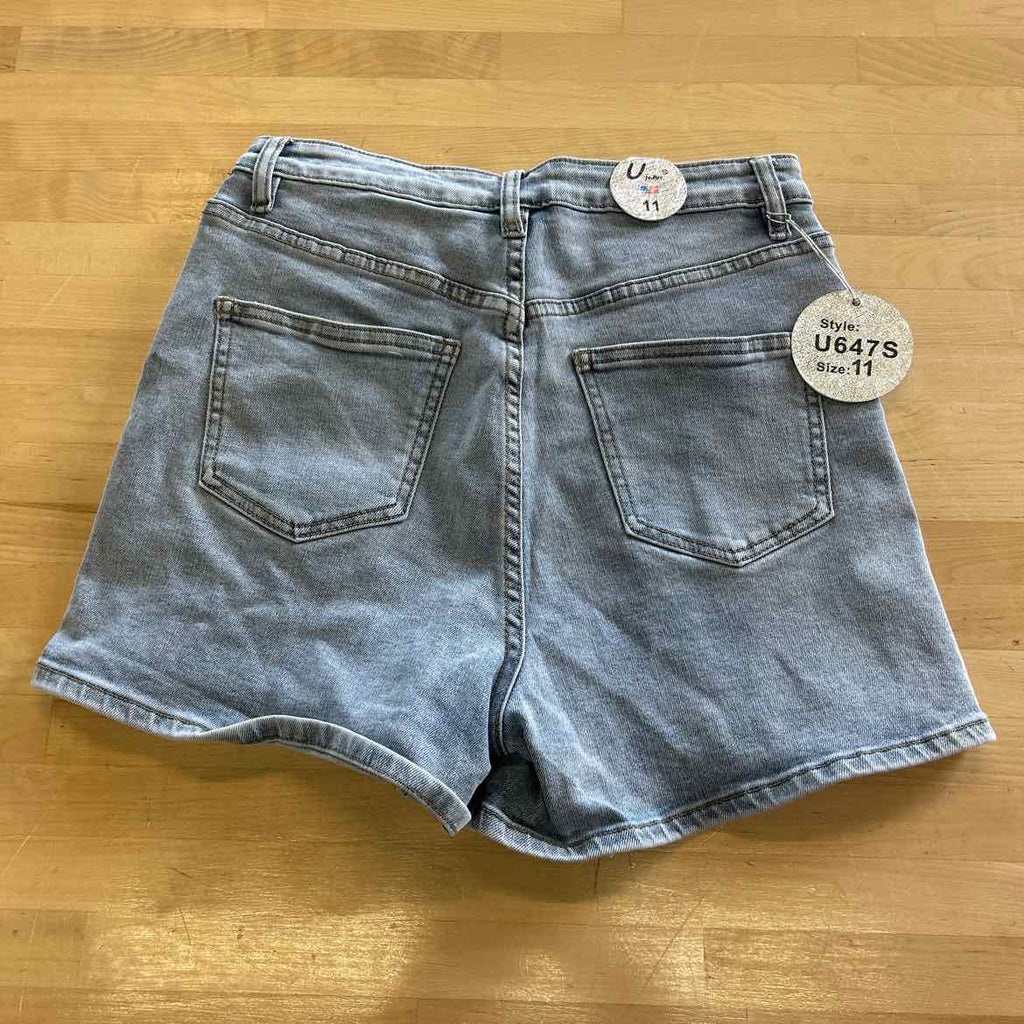 United We Stand Women Size 11 Blue New Shorts