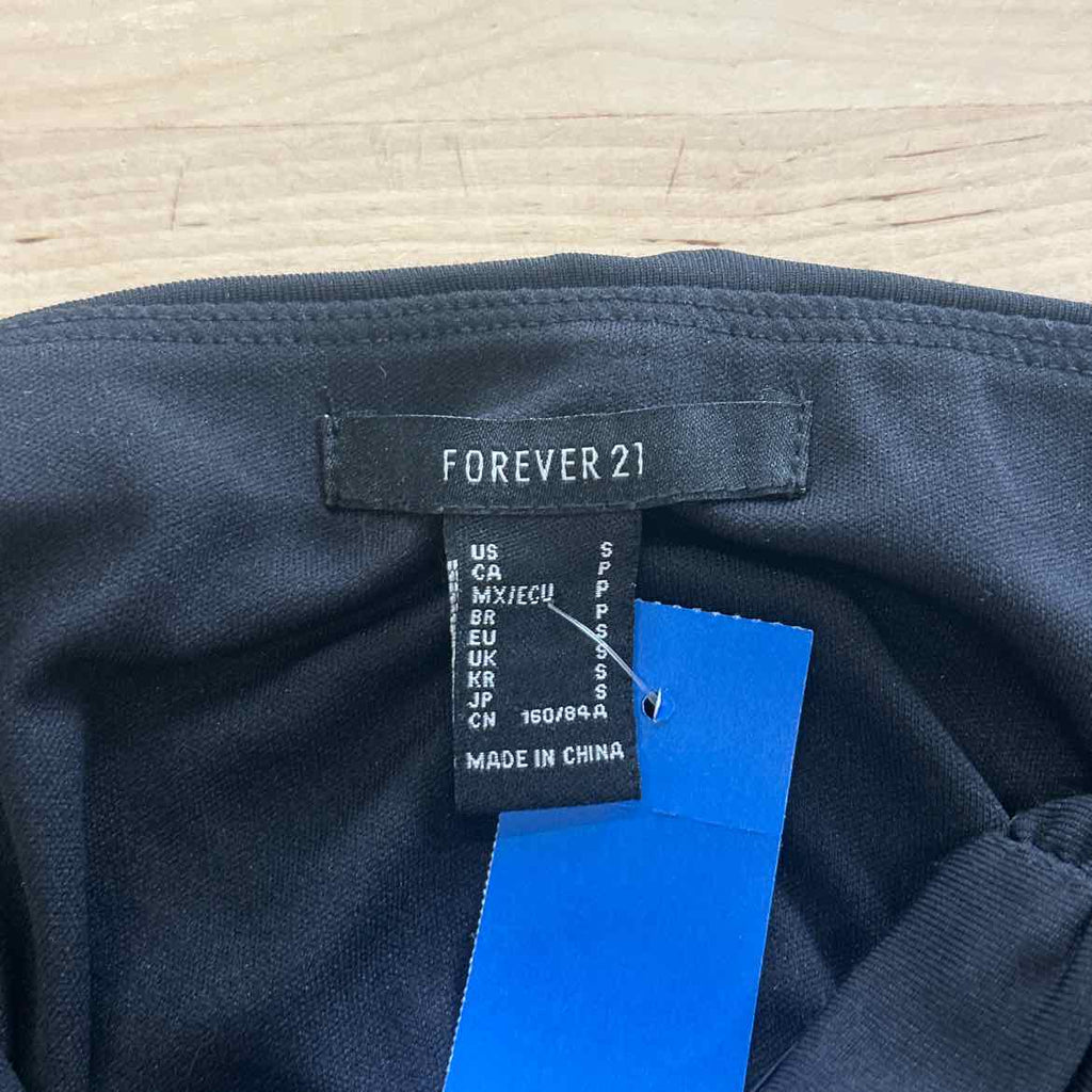 Forever 21 Size S Black Preloved Blouse SS