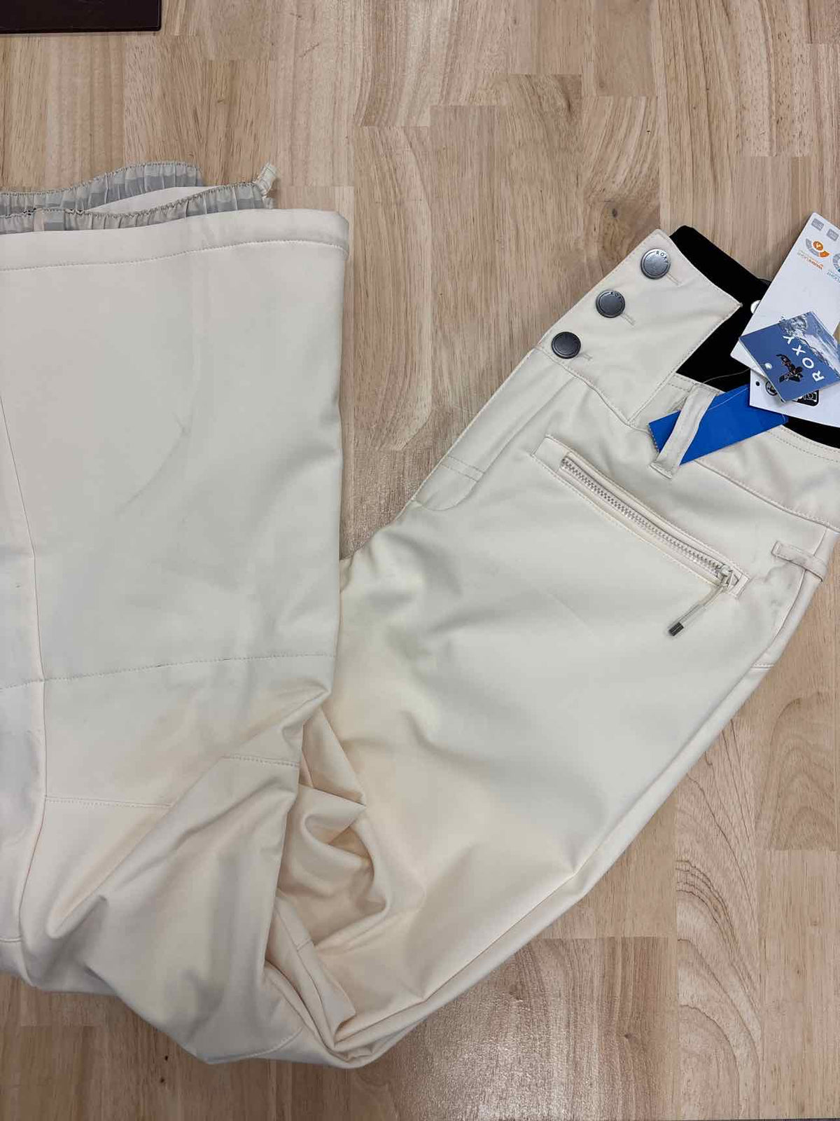 Roxy Size M Roxy Snow Pants Rising High - Buttercream
