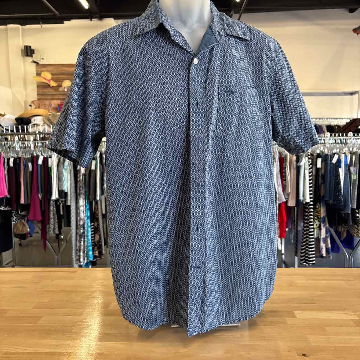 dockers Men's Size M Blue MENS Button Down Shirt