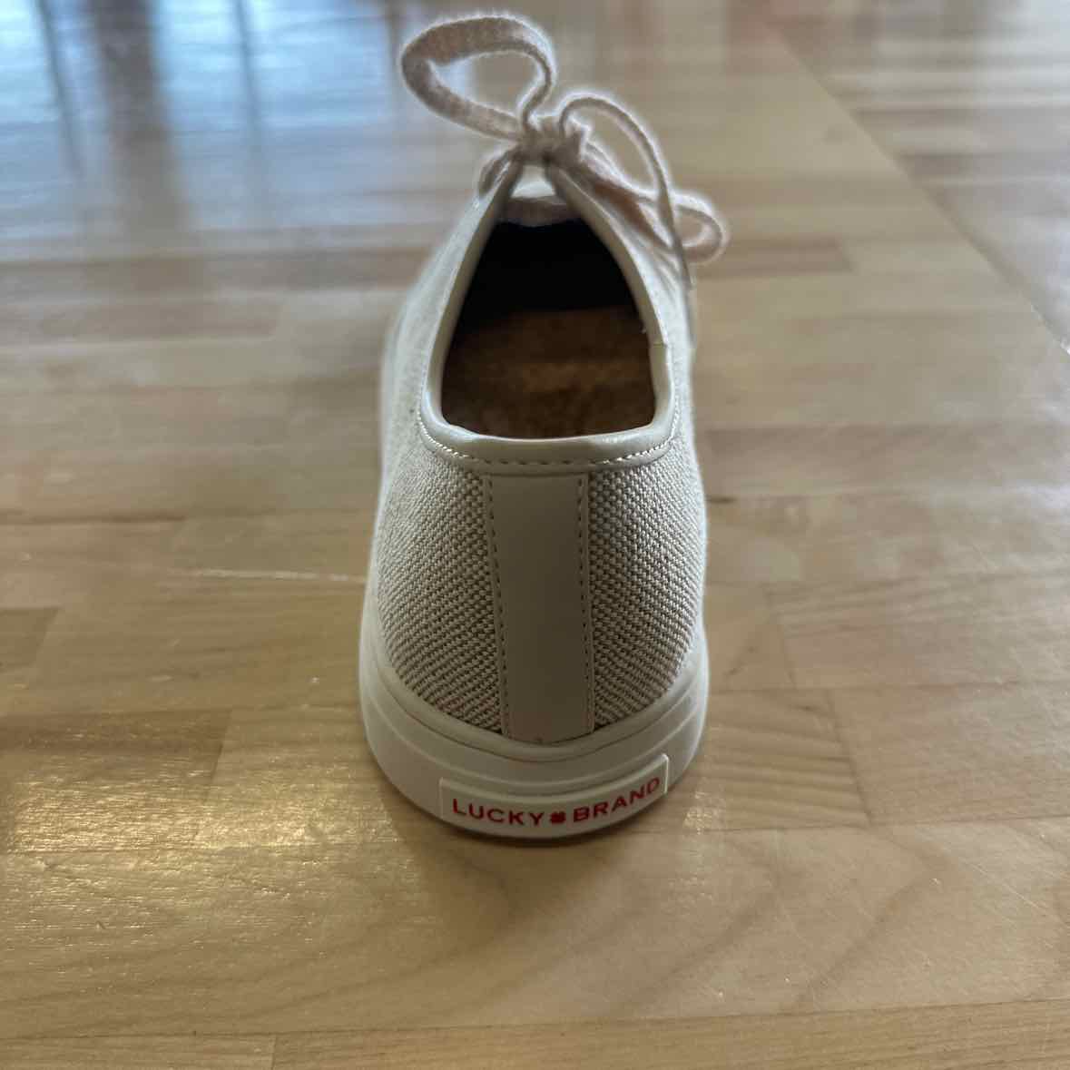 Lucky Brand Shoe Size 9.5 Beige Sneakers