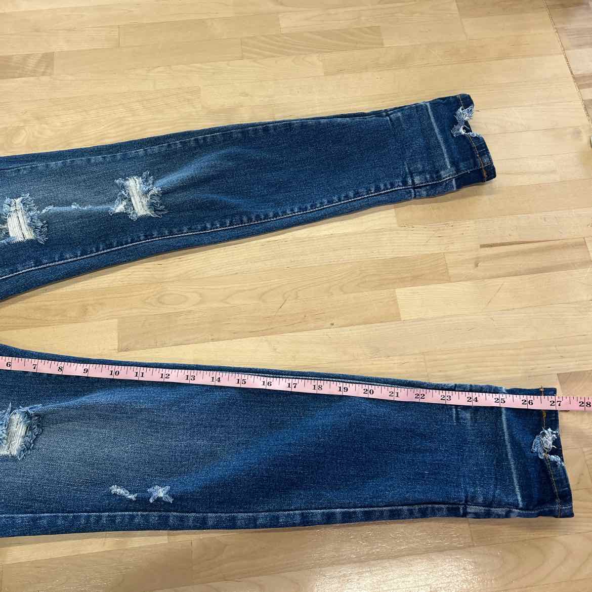 KanCan Size 26 Blue Denim New Jeans