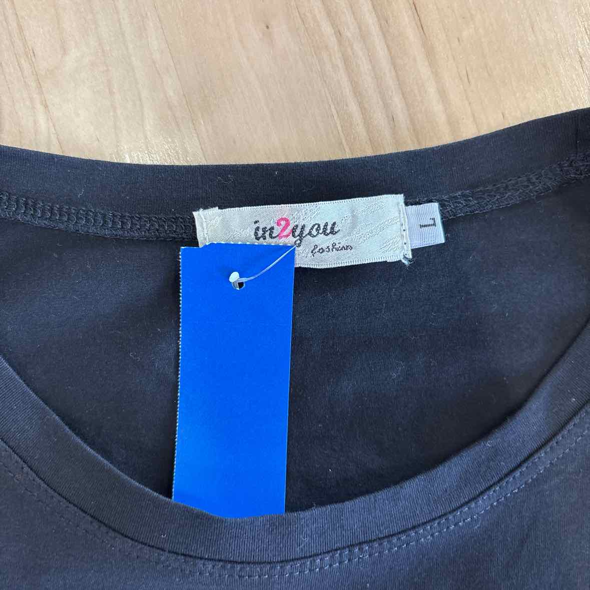 In2You Size L Black Blouse