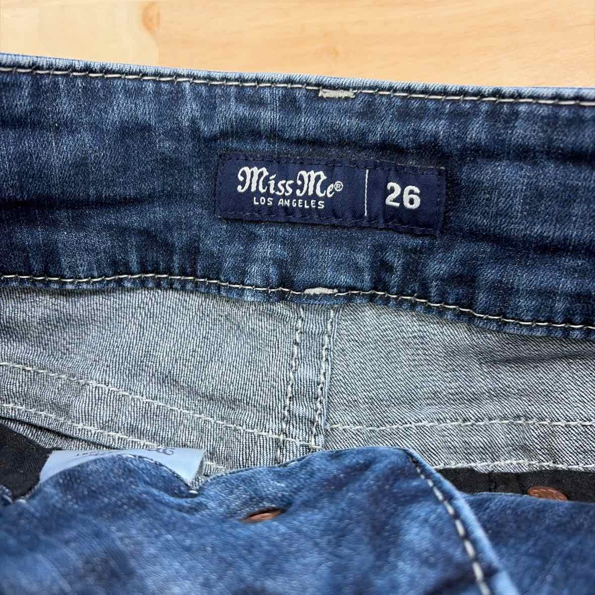 Miss Me Women Size 26 Blue Preloved Shorts