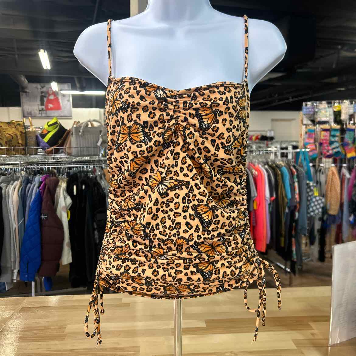 Popular 21 Size L brown orange Preloved Tank