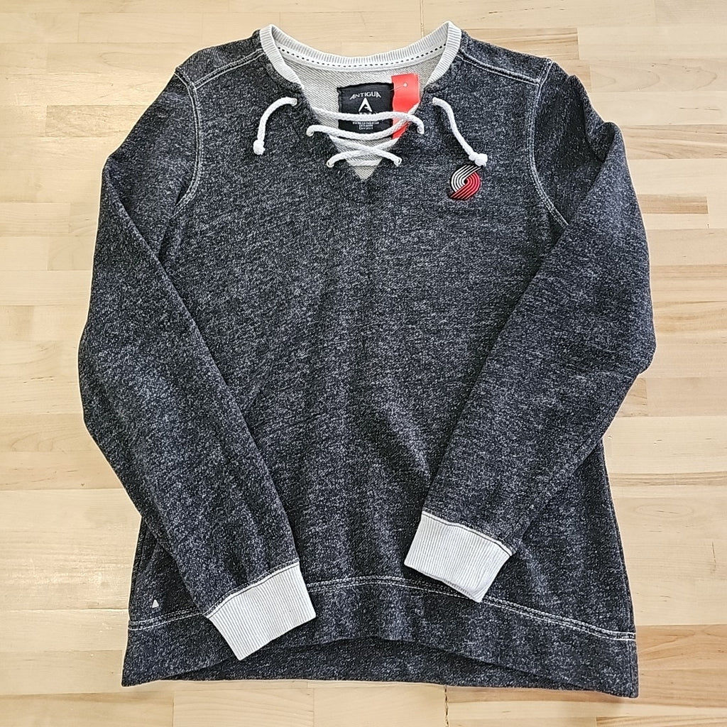 Antigua Size M Gray Preloved Sweater