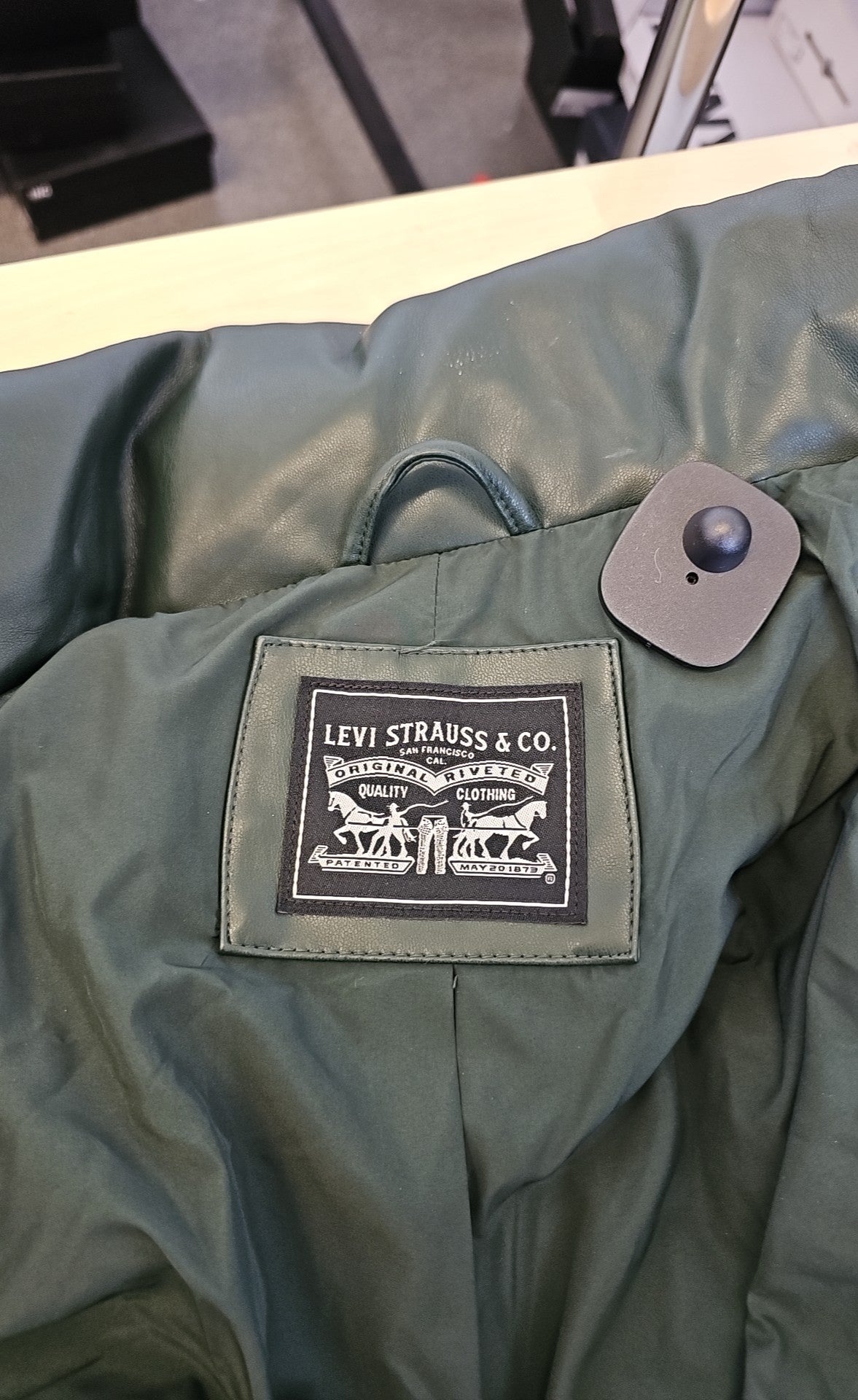Levi's Size M Green Jacket