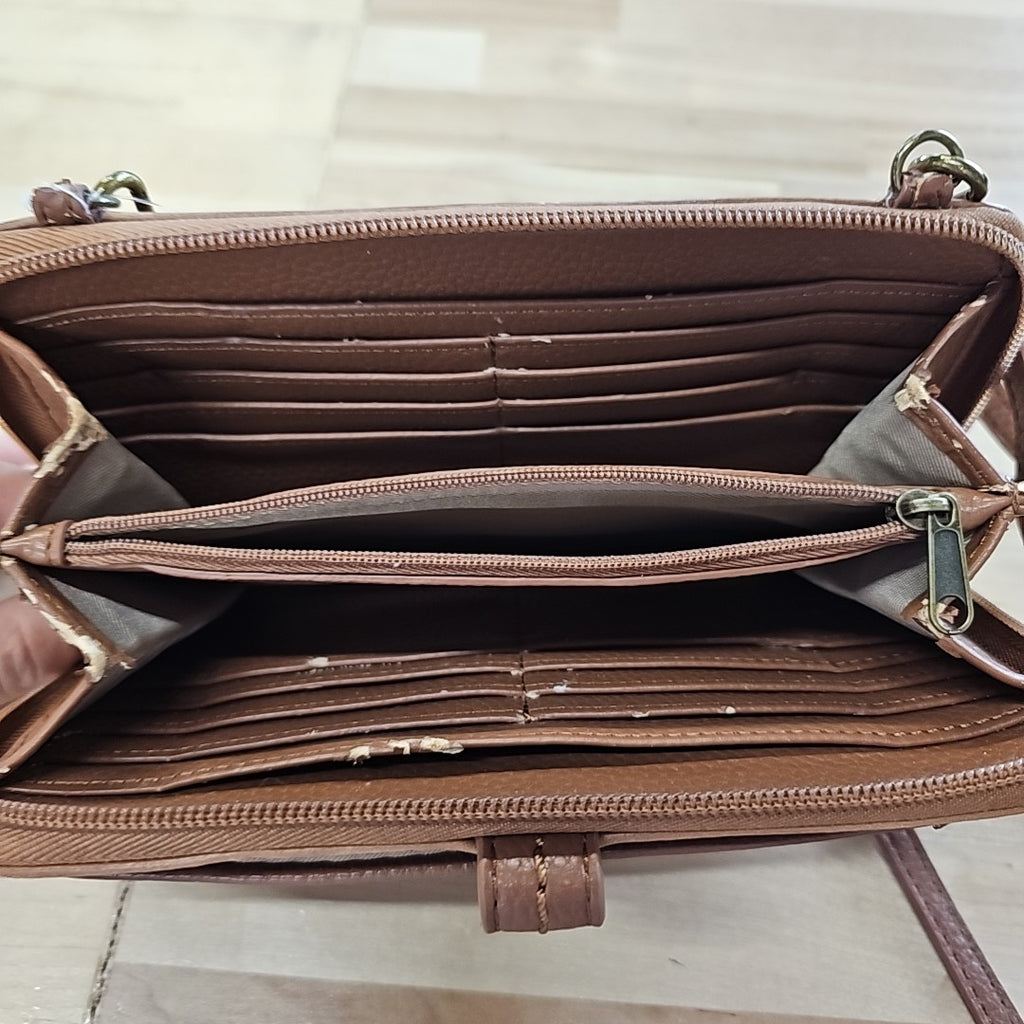 The Sak Brown Crossbody