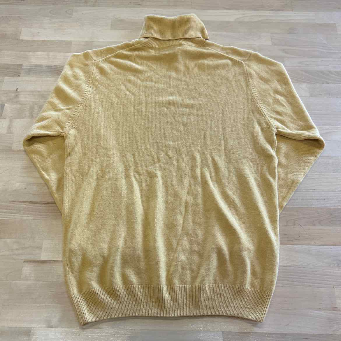 You's Me Size M Yellow Sweater