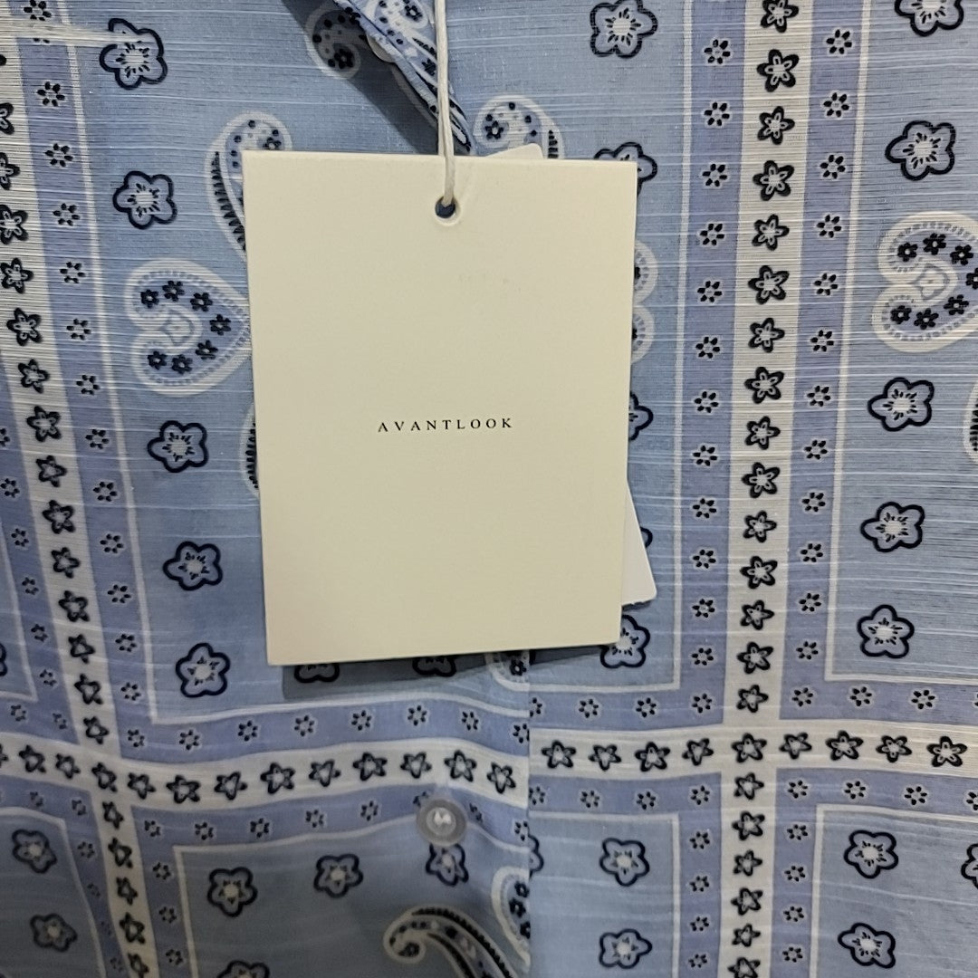 Avantlook Size S Blue Paisley Button Down Blouse NWT