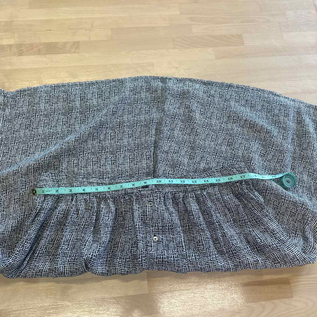 Simply Styled Size XLP BLACK & WHITE Skirt