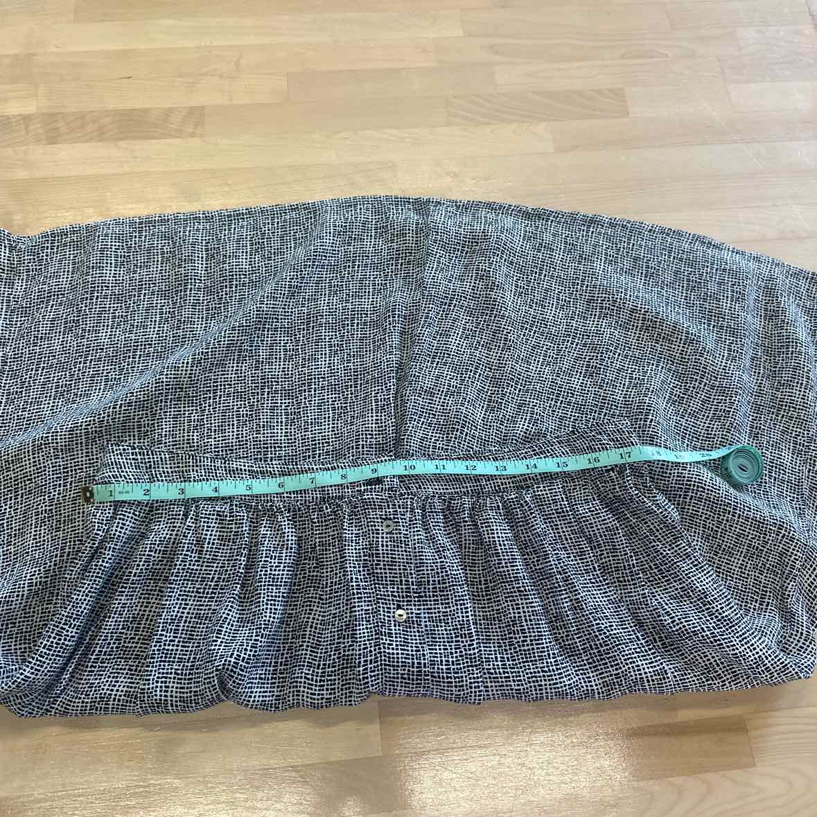 Simply Styled Size XLP BLACK & WHITE Skirt