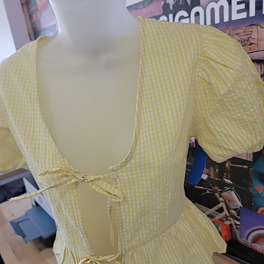 Live 4 Truth Size S Yellow Blouse