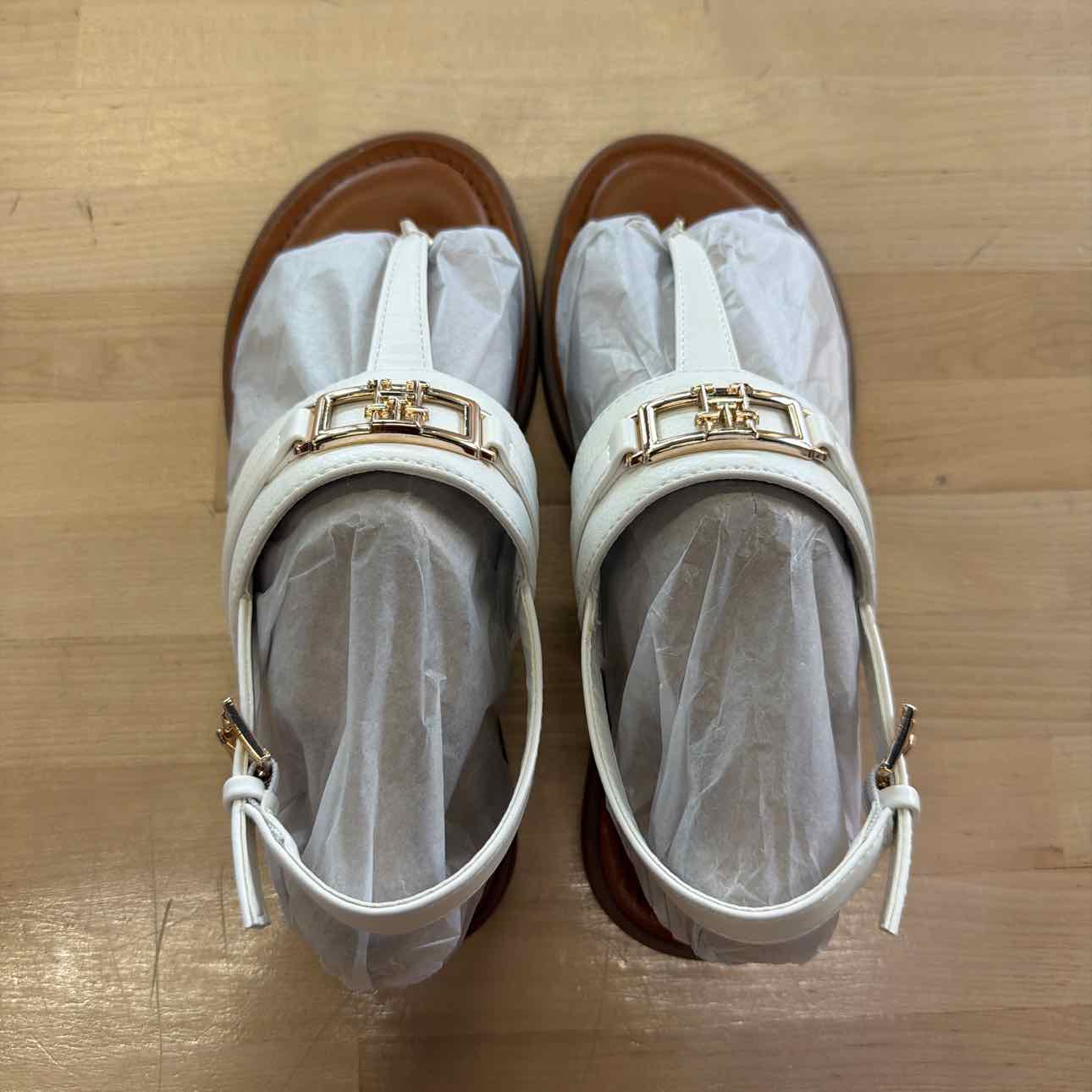 Tommy Hilfiger Size 6.5 White New Sandals