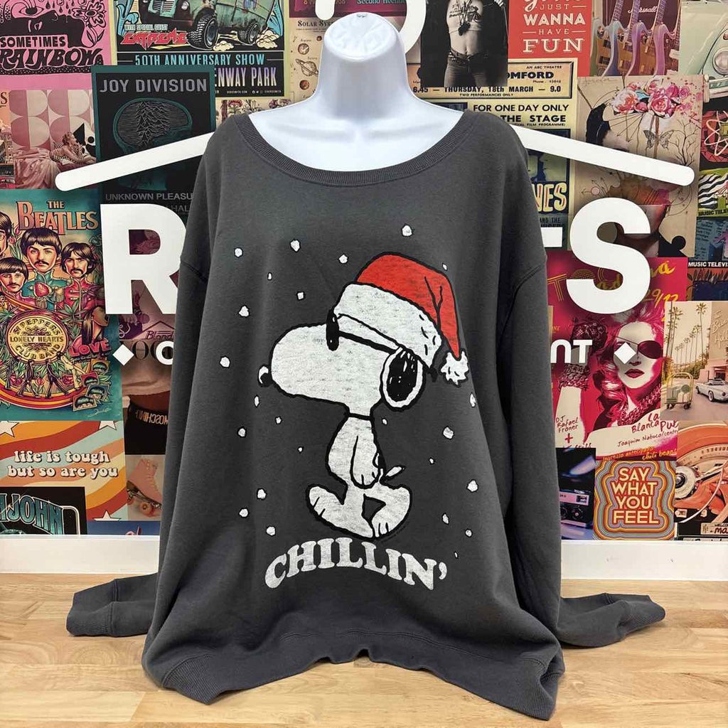 Love Tribe Size 3X Plus Size Chillin' Snoopy Sweatshirt - Iron Gate