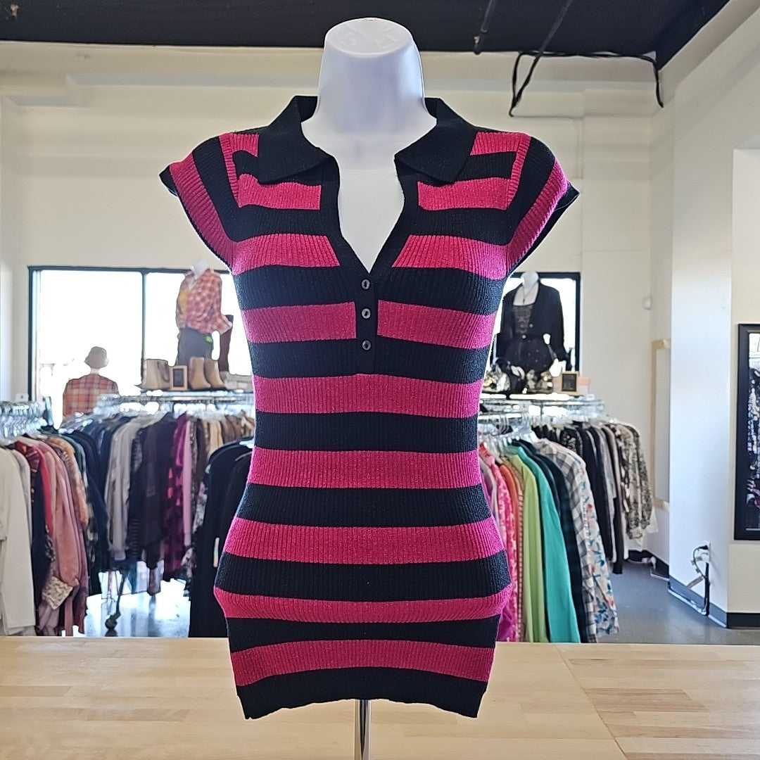 Guess Size XS Black & Pink Polo