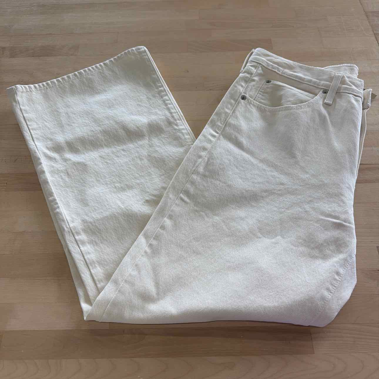 Levi's(r) Womens '94 Baggy Boot Women's Jeans Barely Freezing : 31 31, Cotton/De