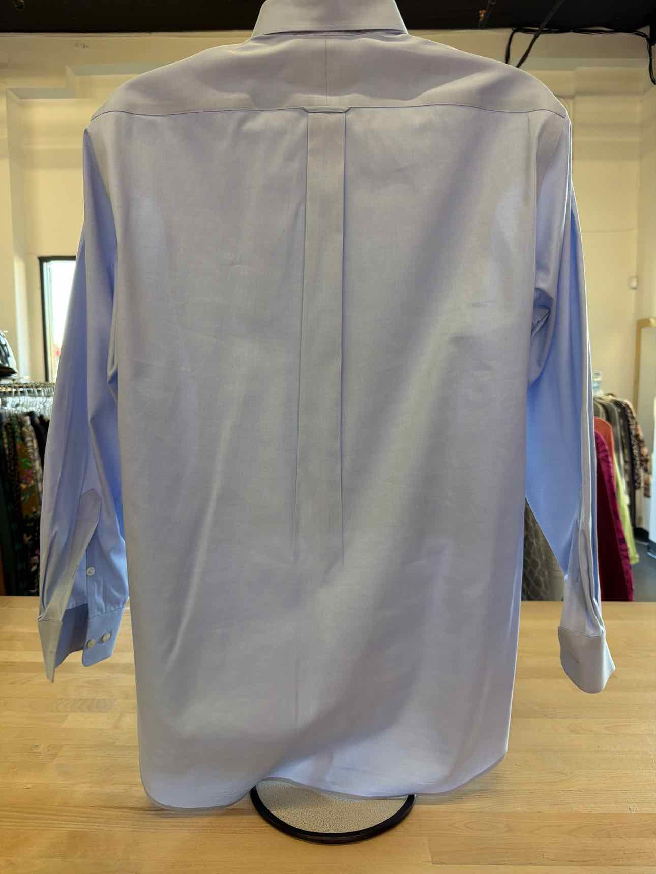 Kirkland's Size 33 Blue MENS Button Down Shirt