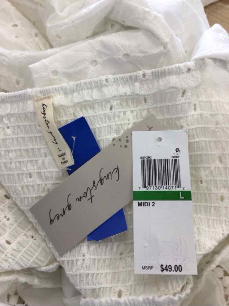 kingston grey Size L White New Dress