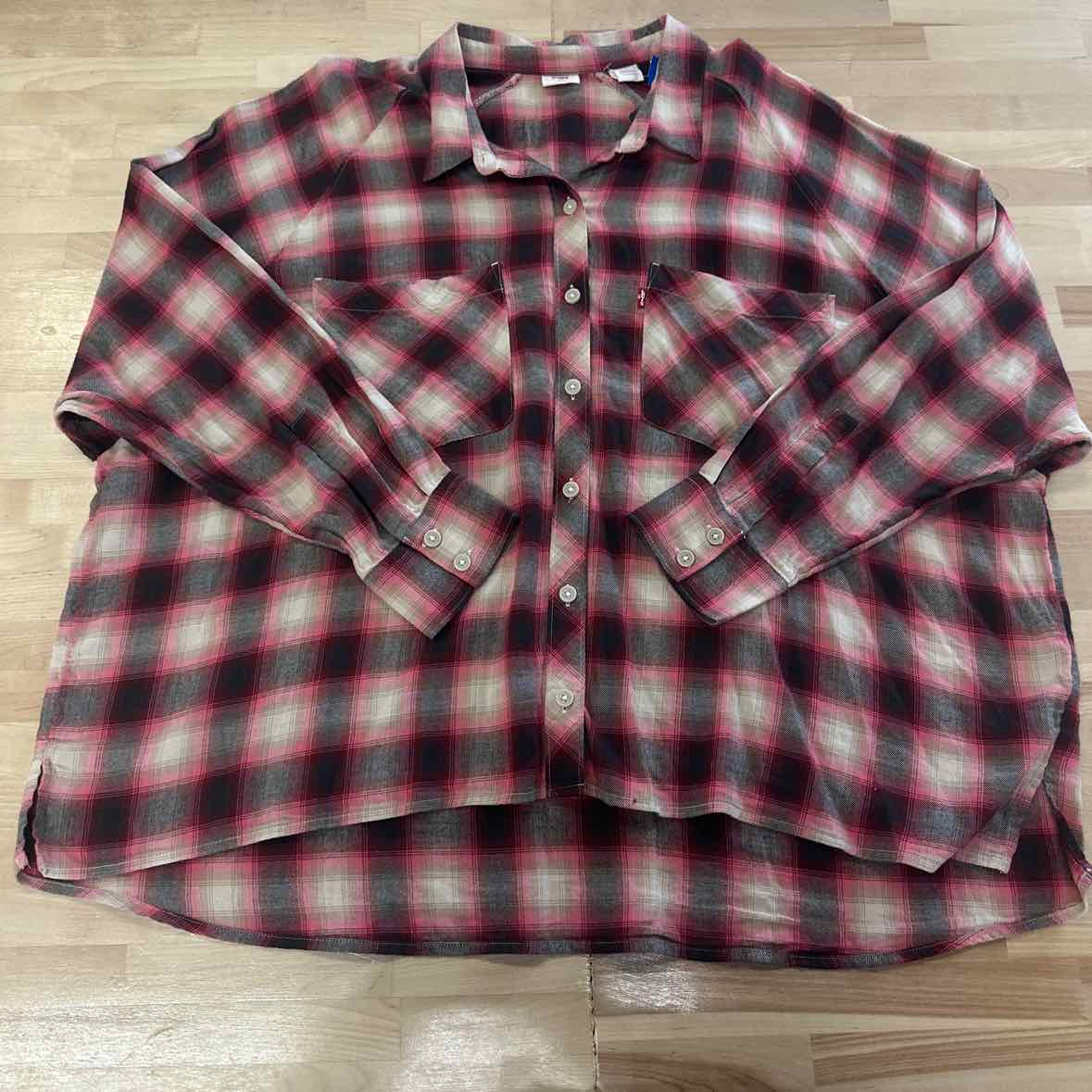 Levi's Size XXL Red & Pink Button Down Harrison Raglan Shirt -James Plaid Syrah