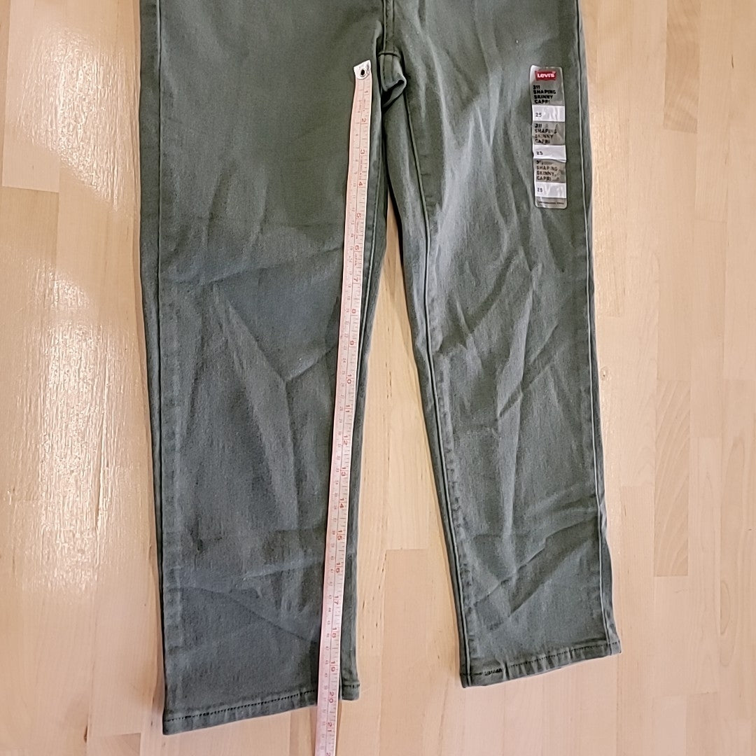 Levi's Size 25  311 Shaping Capris Women's Jeans Thyme